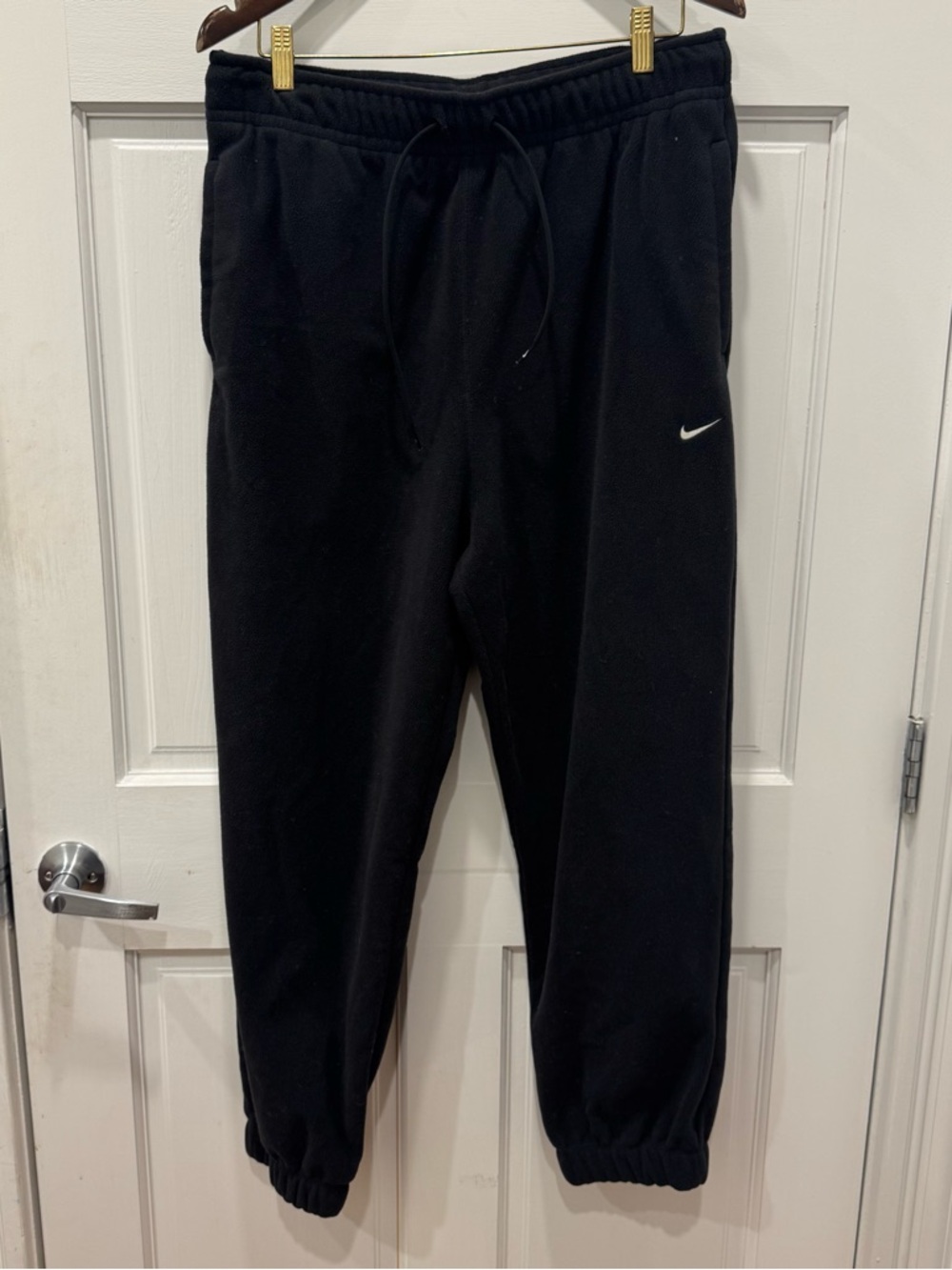 Nike Therma-FIT Black Fleece Joggers Sweatpants Women's Large Loose Fit Gorpcore